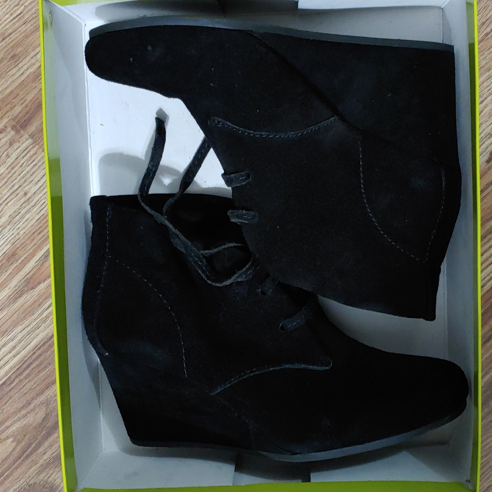 Black booties - Picture 4 of 6